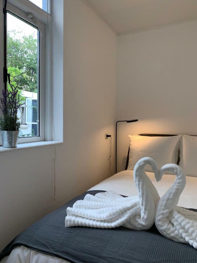 New City Garden View 5Min Tu Delft Central Room Bentley Utopia Exterior photo